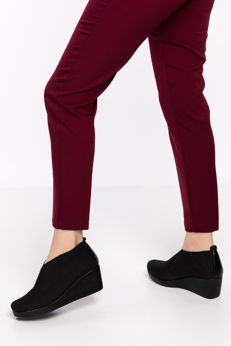 Elile Shoes Büyük Numara Bayan Bot 42-43-44 Numara Bayan Bot siyah resmi